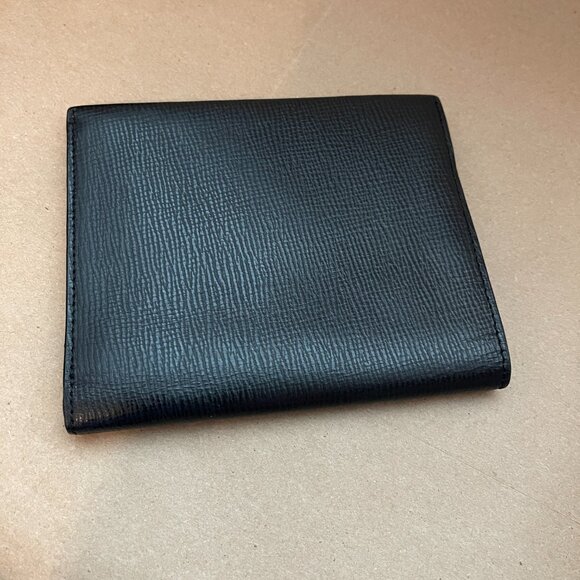 TUMI black leather bifold passport wallet Rfid protected slim profile travel - Picture 2 of 9